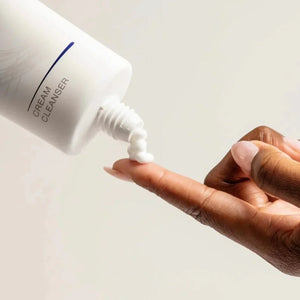 iS Clinical - Cream Cleanser